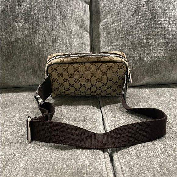 Gucci Beige/Ebony GG Canvas Belt Bag/Crossbody Bag Unisex - Picture 5 of 13